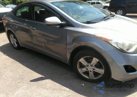 2012 Hyundai Elantra Gls (Ulsan Plant) z USA, uszkodzony, nr VIN KMHDH4AE0CU362656